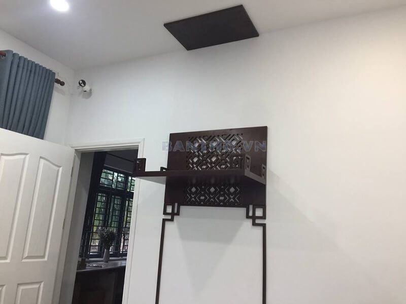 Bàn thờ treo tường chung cư