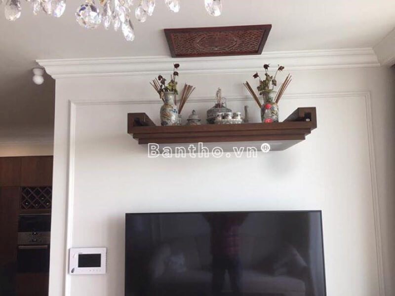 Bàn thờ treo tường chung cư