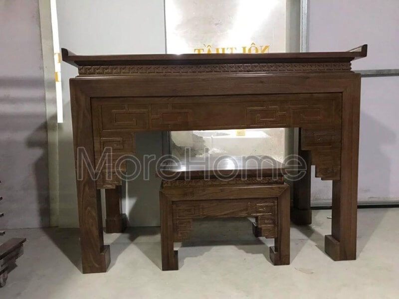 bàn thờ gỗ